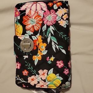 Nwt Vera Bradley Turnlock wallet